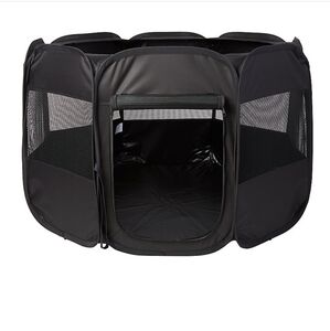 Create a comfortable and safe space for your pet with this Top Paw Soft-Side